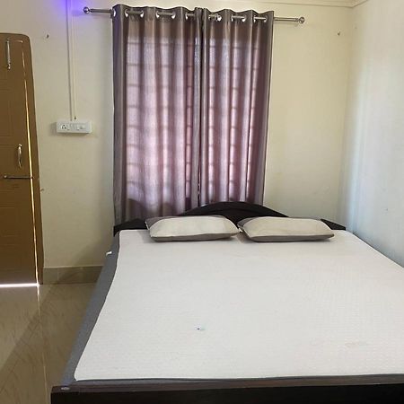 Atithya Lodge Guwahati Exteriör bild