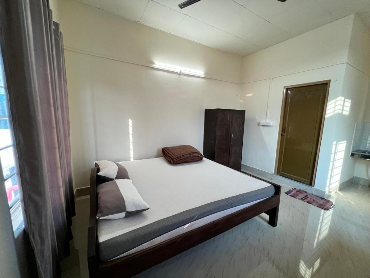 Atithya Lodge Guwahati Exteriör bild