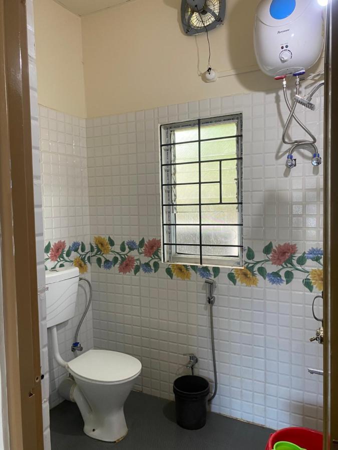 Atithya Lodge Guwahati Exteriör bild