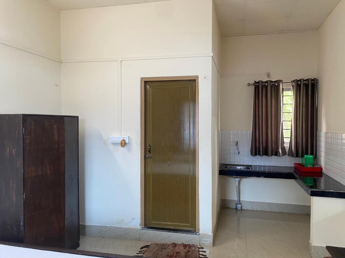 Atithya Lodge Guwahati Exteriör bild