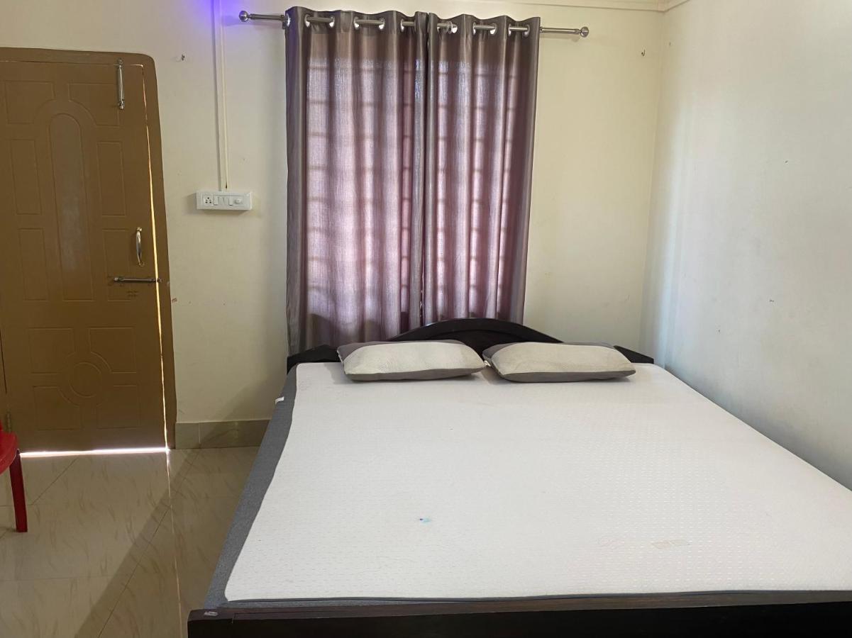 Atithya Lodge Guwahati Exteriör bild